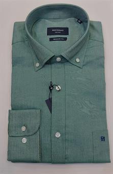 Pertegaz camisa con bolsillo y botones en cuello para hombre